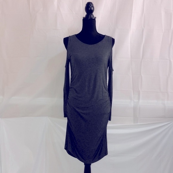 Olian Maternity Sweater Dress Size Medium - Picture 1 of 5